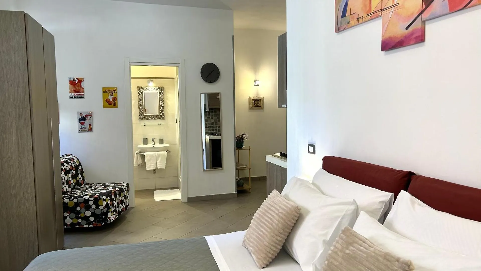 Apartment Maison Latina Rome